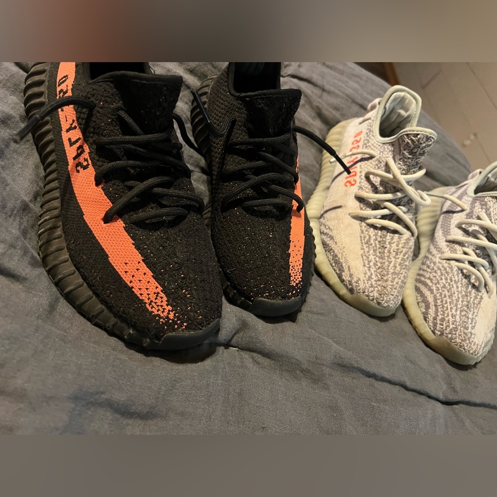 YEEZY Boost 350 bundle Blue Tints and V2 Core Reds